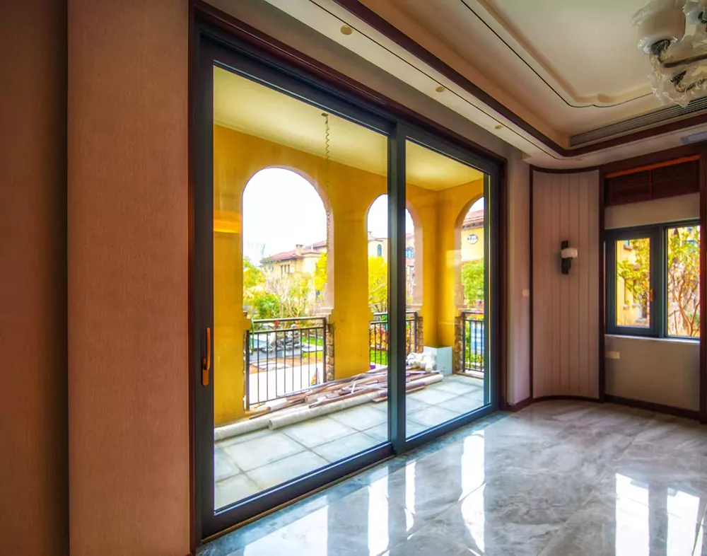 Aluminum Insulated Heat Shielding Balcony Sliding Door